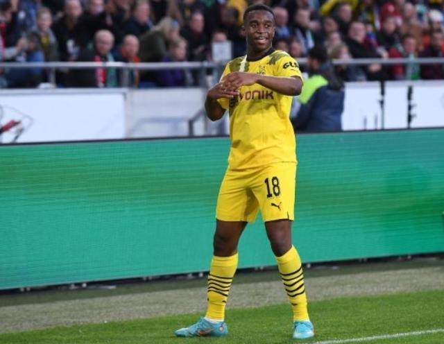 1673652296358058598.jpg 8067d222-79c9-4e8b-9fb2-3cdcebd1ed17.jpg